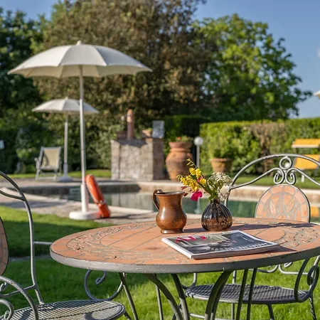 Podere La Fornace Apartment *